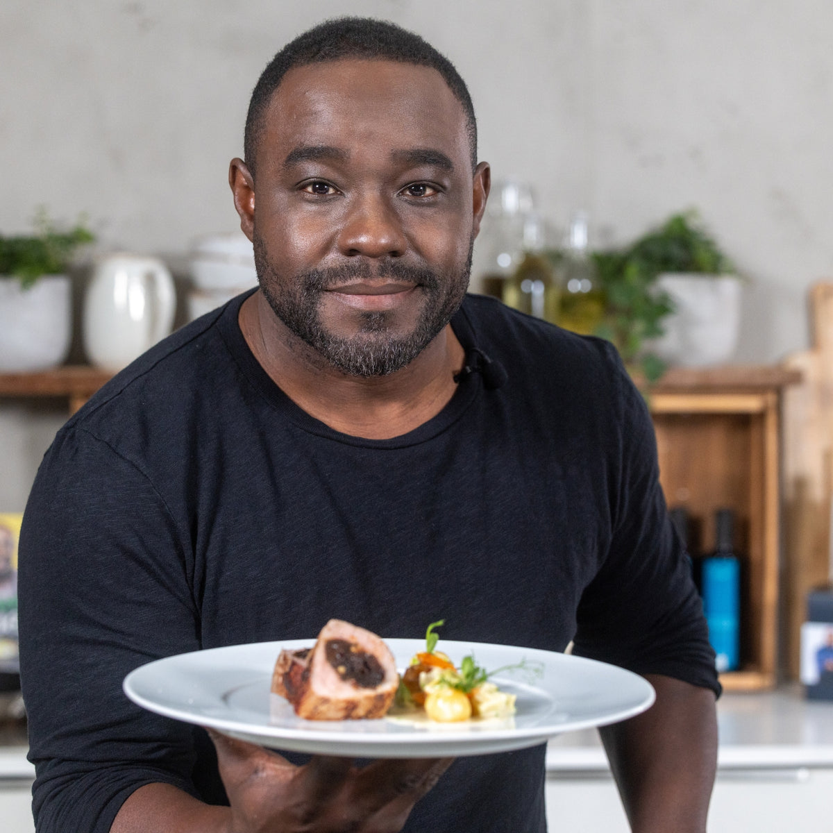 Festtagsgericht aus nur einer Pfanne! Schweinefilet mit Spitzkohl ... Festtagsgericht aus nur einer Pfanne! Schweinefilet mit Spitzkohl ...